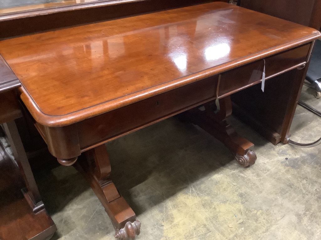 A Victorian mahogany two drawer centre table, width 120cm, depth 64cm, height 74cm